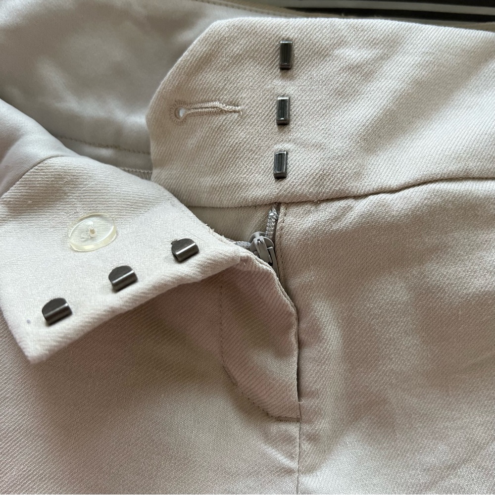 Express Linen Blend Mid Rise Shorts - Picture 5 of 8